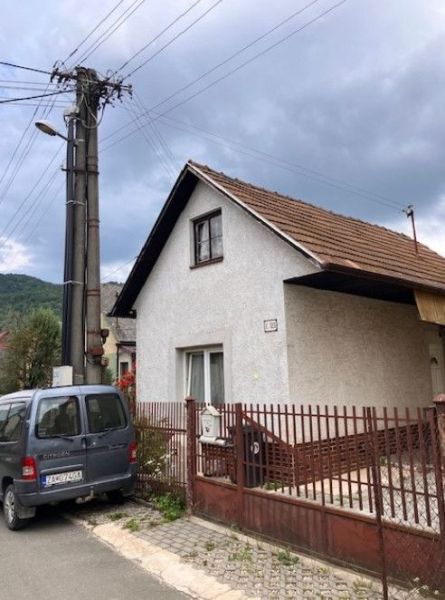 Starší rodinný dom so záhradou – ideálny na rekonštrukciu