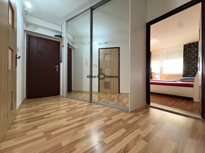 Investičný VEĽKÝ 3 izb.byt + LOGGIA, ŠPAJZA , PIVNICA