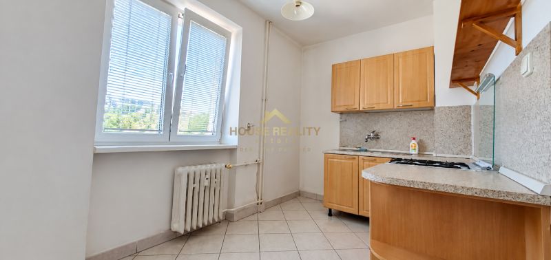 Priestranný tehlový 3 izbový byt + lodžia, Trnavská cesta, BA Ružinov