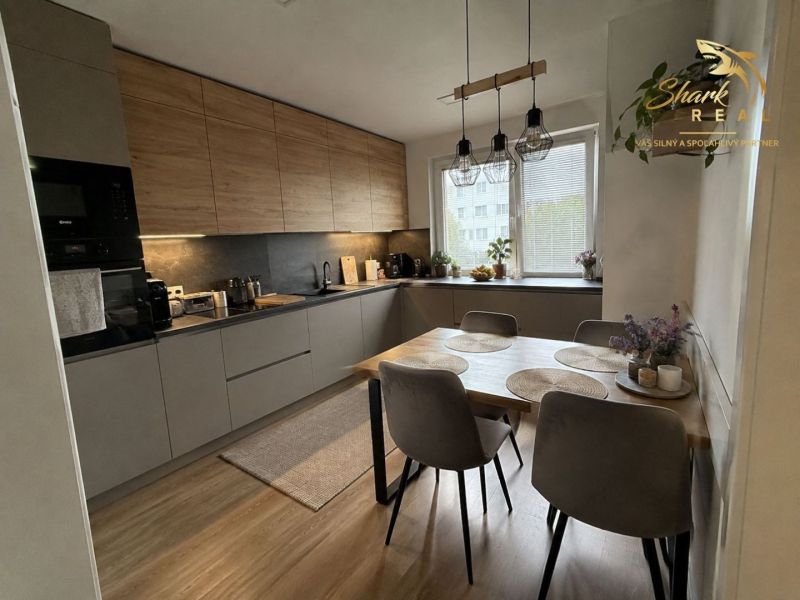 90 m², 4 nepriechodné izby, možnosť 5i | Prenájom po izbách alebo súkr