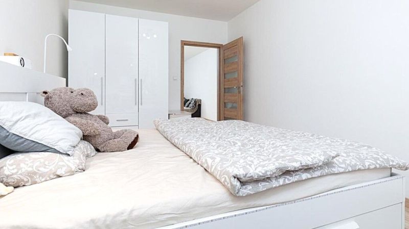 Prerobený 4 izbový byt, na predaj Suchohrad, okres Malacky