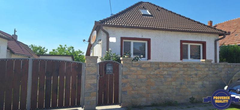 PREDAJ: Rodinný dom s pozemkom 1 367 m2- KAMENIČNÁ, EXKLUZÍVNE U MŇA !