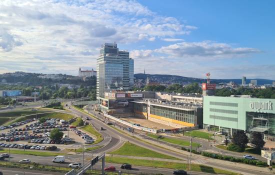 Výhľad na Bratislavu - hlavné mesto Slovenska