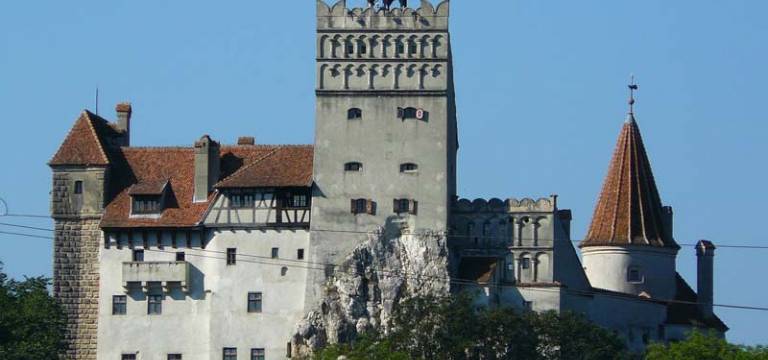 Známy hrad z románu Drakula je na predaj