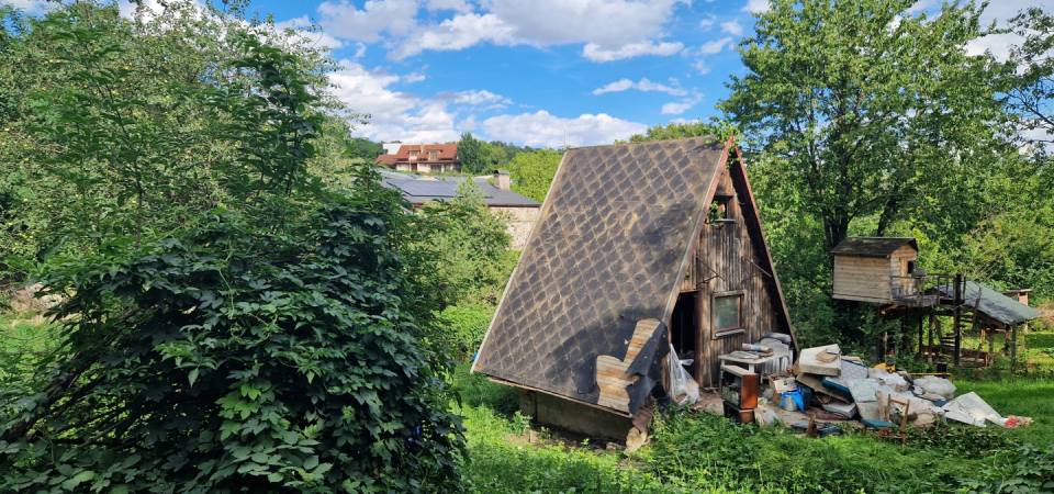 Prečo azbestová strecha znižuje hodnotu predávanej nehnuteľnosti?