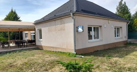Podnikateľský priestor - kaviareň Šurany - predaj, Gastro priestory, Nové Zámky